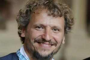 Seit Juli 2019 ist Regisseur Marcus H. Rosenmüller Träger des Bayerischen Verdienstordens.