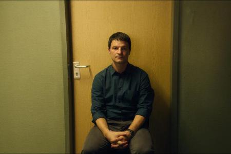 Den Chemieingenieur Xhafer (Misel Maticevic) beschleicht ein ungutes Gefühl