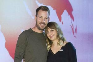 Gerald und Anna, bekannt aus "Bauer sucht Frau", haben öffentlich gemacht, dass sie Nachwuchs erwarten