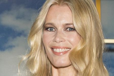 Claudia Schiffer geht unter die Kuratorinnen.