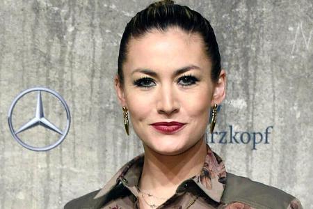 Model Fiona Erdmann ist zum ersten Mal Mutter geworden.