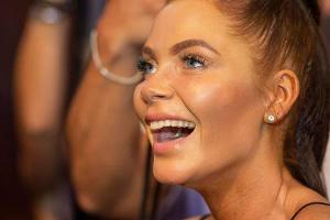 Janine Pink hat 2019 die TV-Show "Promi Big Brother" gewonnen.