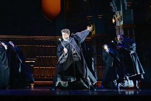 Die "Harry Potter"-Theaterpremiere (Szenenbild) ist erneut verschoben worden