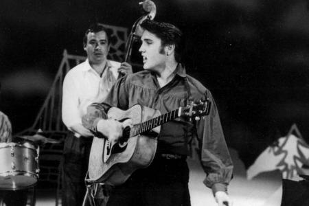 Wird bis heute glühend verehrt, über 40 Jahre nach seinem Tod: Elvis Presley