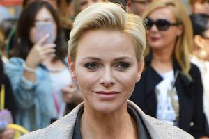 Fürstin Charlène von Monaco urlaubt mit ihren Zwillingen.