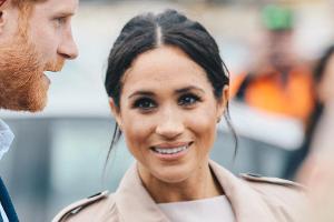 Herzogin Meghan meldet sich öffentlich zurück.