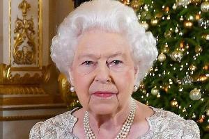 Queen Elizabeth II. hält jedes Jahr ihre Weihnachtsansprache - normalerweise wird sie im Buckingham Palast (Foto) aufgenommen.