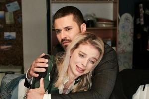 "Unter uns": Paco erfährt zutiefst bestürzt, dass Jana einen unheilbaren Hirntumor hat