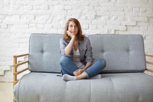 In der Corona-Krise kann die eigene Wohnung ganz schön klein werden