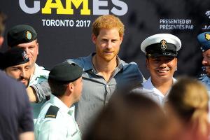 Prinz Harry (m.) bei den Invictus Games in Toronto im Jahr 2017