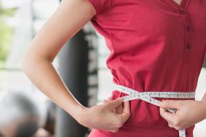 Beim Abnehmen können Apps helfen.