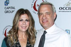 Durften inzwischen zumindest aus dem Krankenhaus: Tom Hanks und seine Frau Rita Wilson