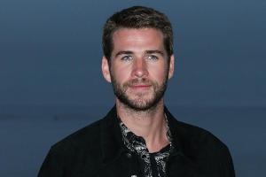 Schauspieler Liam Hemsworth kann auf seinen 30. Geburtstag anstoßen