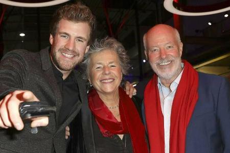 Luke Mockridge (l.) mit seinen Eltern Margie Kinsky und Bill Mockridge