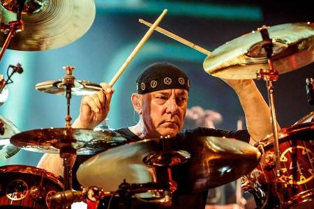 Neil Peart während eines Live-Auftritts mit Rush