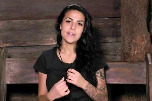 Elena Miras kündigt an, im Dschungel eine Bombe platzen zu lassen