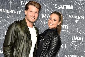 Raúl Richter und Vanessa Schmitt bei der Verleihung der IMA 2019 International Music Awards in Berlin