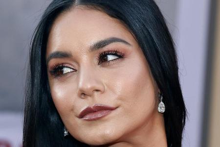 Vanessa Hudgens ist nach neun Jahren Beziehung wieder Single