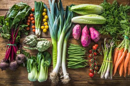 Lauch, Kartoffeln und Karotten sind klassische Gemüsesorten im Winter