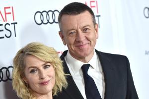 Gillian Anderson und Peter Morgan setzen auf getrennte Wohnungen