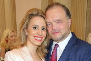 Gehen seit 2016 gemeinsam durchs Leben: Fürst Alexander zu Schaumburg-Lippe und Mahkameh Navabi