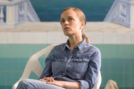 Kommissarin Nadeshda Krusenstern (Friederike Kempter) im 