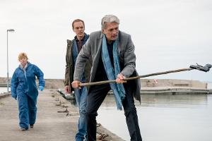 "Der Kommissar und das Meer: Der wilde Jack": Hat Robert Anders (Walter Sittler, r.) die Tatwaffe gefunden?