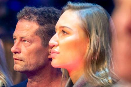 Til Schweiger und seine neue Freundin Sandra bei einem Boxkampf in Hamburg.