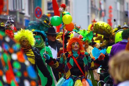 In Köln ist der Rosenmontag besonders bunt