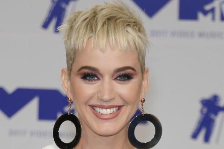 Sängerin Katy Perry gibt Entwarnung: Sie ist wohlauf