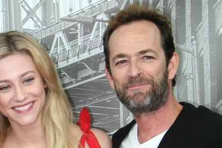 Lili Reinhart und Luke Perry bei einem gemeinsamen Auftritt 2018