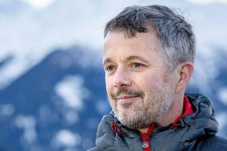 Frederik von Dänemark hat sich beim Skifahren verletzt