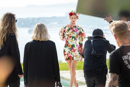 Flower-Power im Halbfinale: Simone will endlich ins 