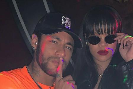 Rihanna und Neymar posieren gemeinsam
