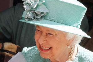 Am Mittwoch gratulierte die Queen zum 150. Geburtstag der britischen Supermarktkette "Sainsbury's"