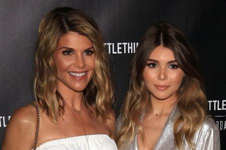 Wohnen nicht mehr unter einem Dach: Schauspielerin Lori Loughlin (l.) und Tochter Olivia Jade