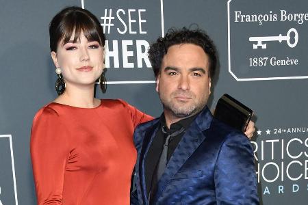 Alaina Meyer (l.) und Johnny Galecki erwarten ein Baby