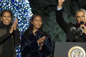 Wohl bald nicht mehr so oft zu dritt unterwegs: Michelle (l.) und Barack Obama mit ihrer Tochter Sasha