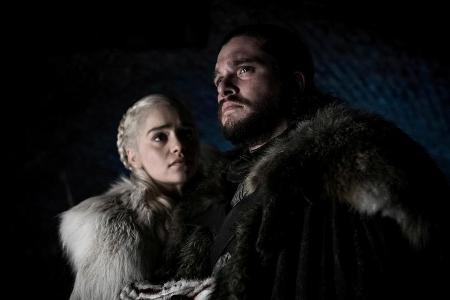 Daenerys Targaryen und Jon Schnee in einer Szene aus 