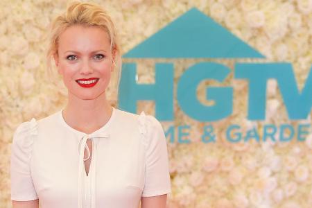 Franziska Knuppes Lieblingsmöbelstück ist ihr großes Boxspringbett.