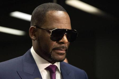 R. Kelly fand sich in den vergangenen Monaten wiederholt vor Gericht wieder