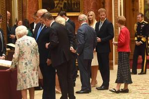 Die Royals empfangen Donald Trump