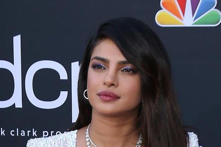 Priyanka Chopra vermisst ihren Vater nach wie vor
