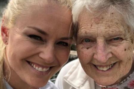 Lindsey Vonn zeigte ihrer Oma die Bronze-Medaille von den Olympischen Winterspielen 2018