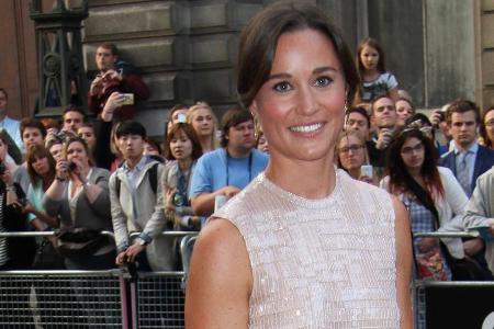 Pippa Matthews geht mit ihrem Arthur zum Baby-Yoga - bislang eher erfolglos