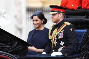 Herzogin Meghan an der Seite ihres Ehemanns Prinz Harry bei Trooping the Colour 2019