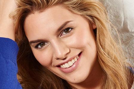 Model Angelina Kirsch will mit ihrem neuen Buch zu mehr Selbstliebe aufrufen