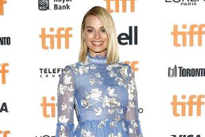 Margot Robbie zeigt auf dem Toronto Film Festival wie der moderne Prärie-Look geht
