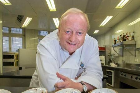 Alfons Schuhbeck gibt sein Kochwissen weiter