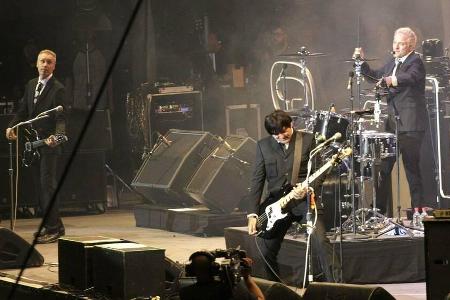 Im nächsten Jahr stehen Die Ärzte wieder auf den Bühnen der großen Hallen in Deutschland, Österreich und der Schweiz